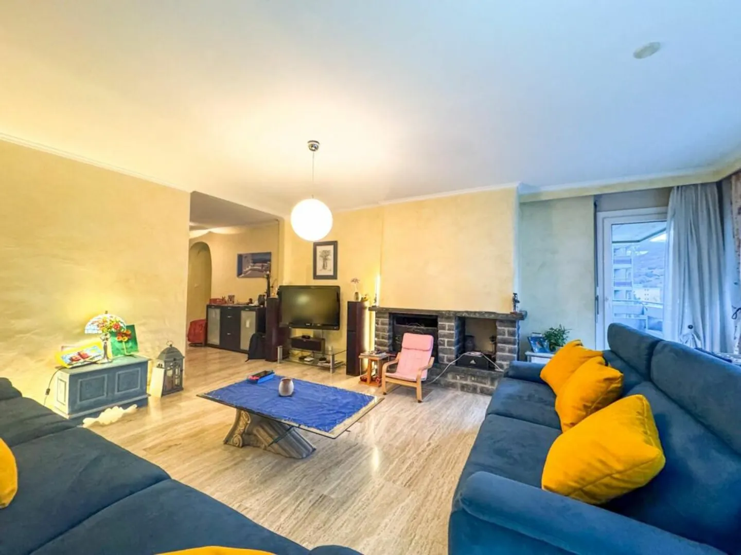 Appartement spacieux à Conthey - Photo 4 sur 13