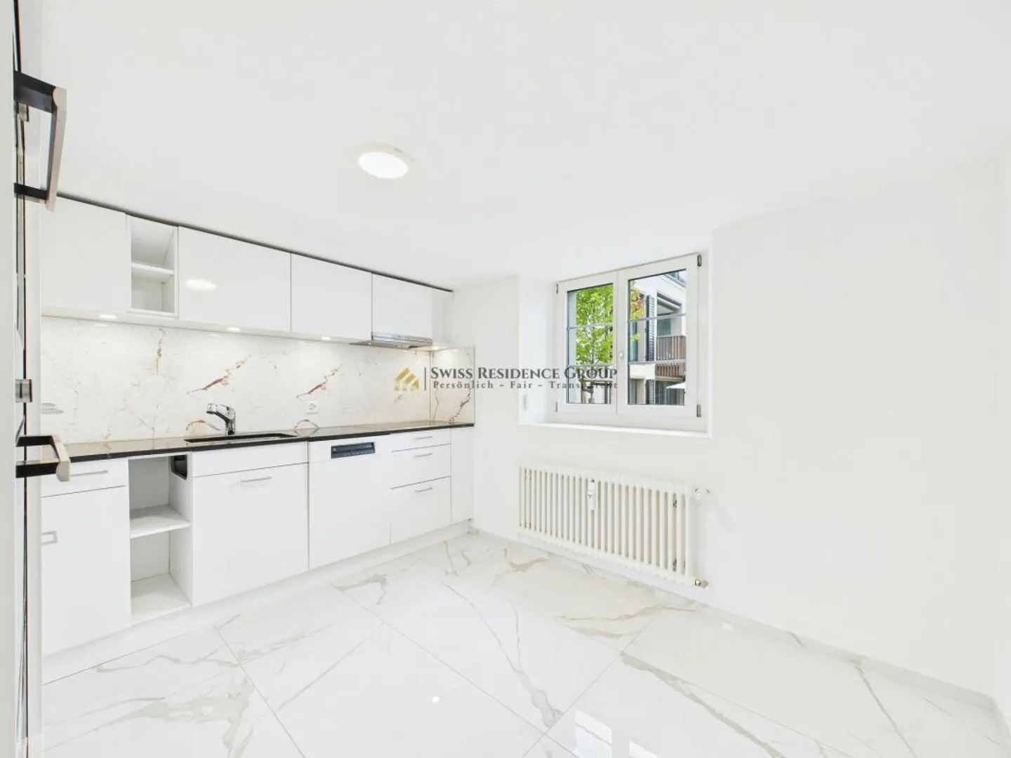 Affascinante Casa Semindipendente in Affitto a Küsnacht sul Lago di Zurigo - Foto 2 di 13