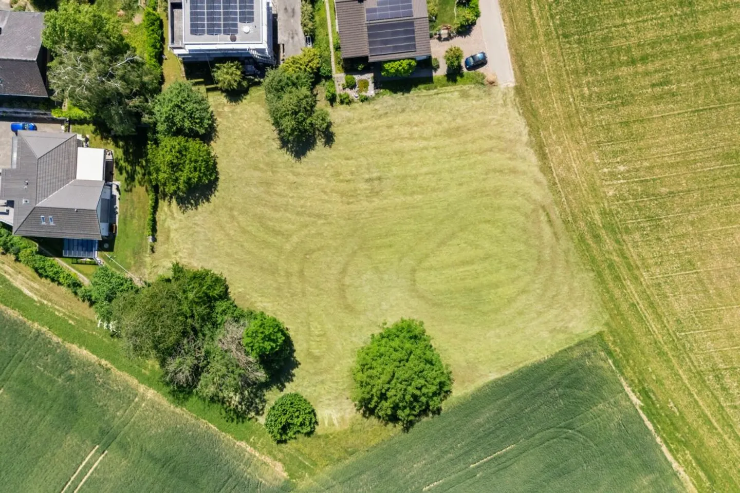 Bauland mit Potenzial für hochwertige Wohnideen - Foto 2 von 11