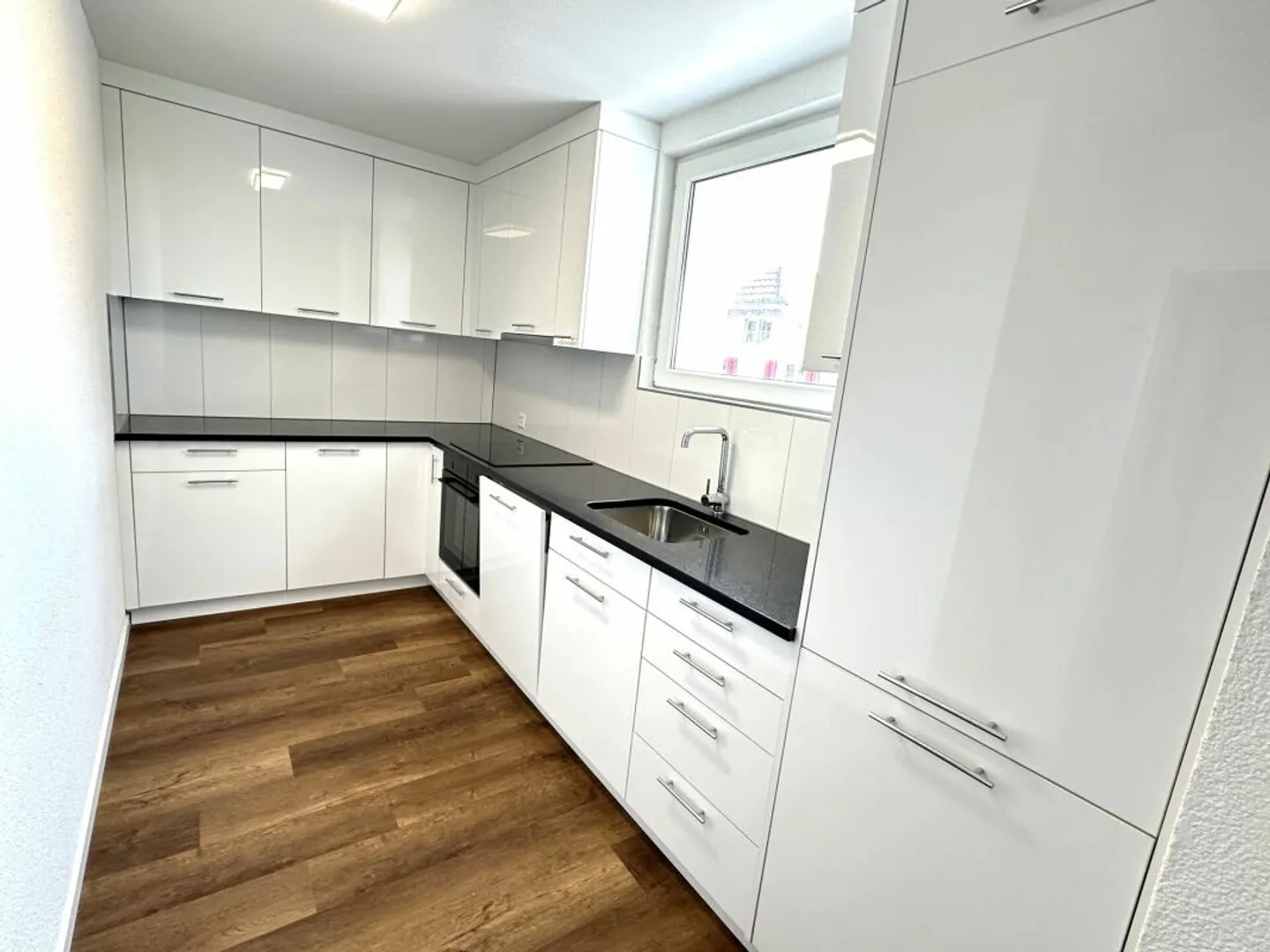 Casa trifamiliare - Foto 8 di 13