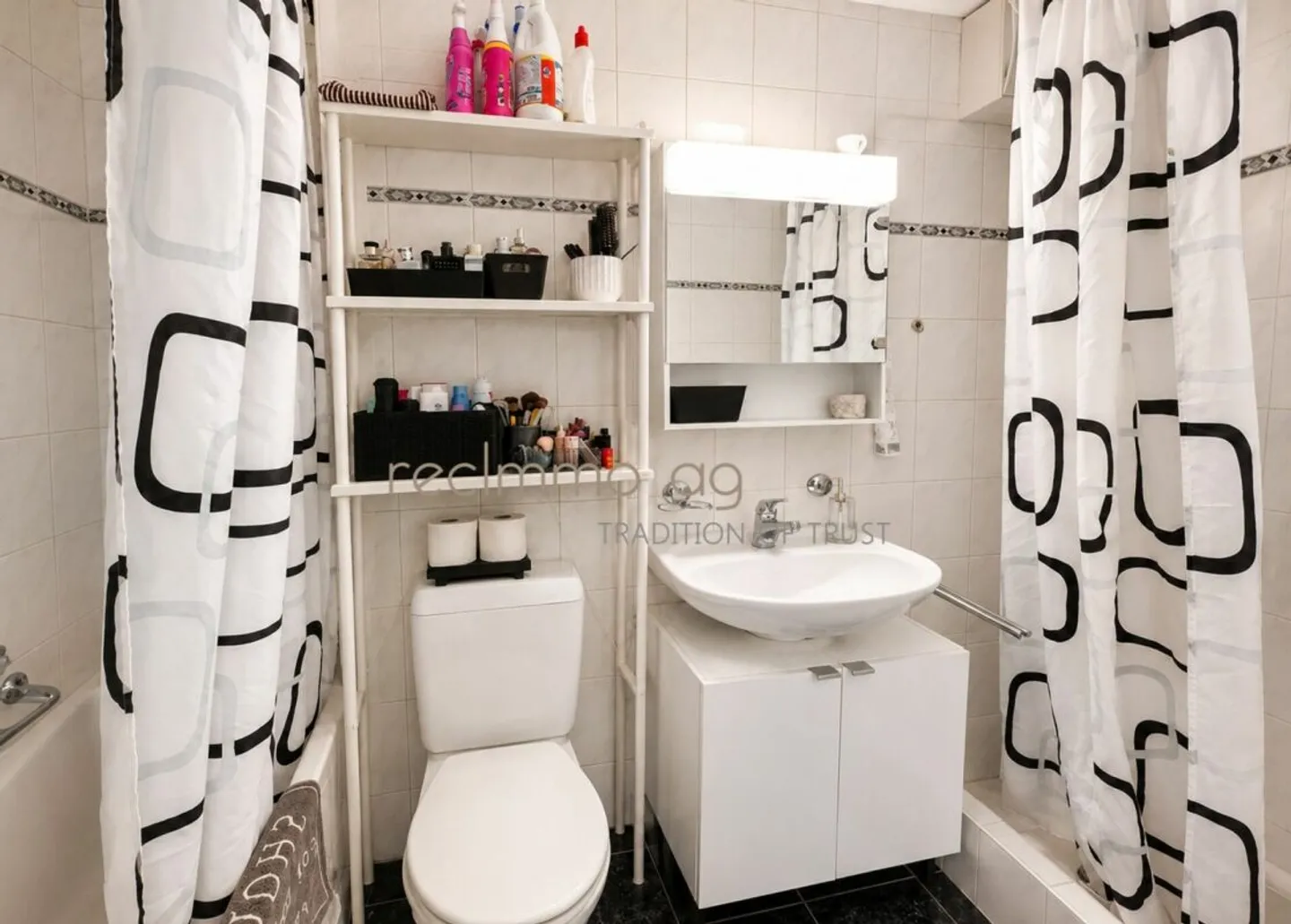 Well-maintained 3.5-room apartment with glazed balcony and panoramic view - Photo 6 of 9