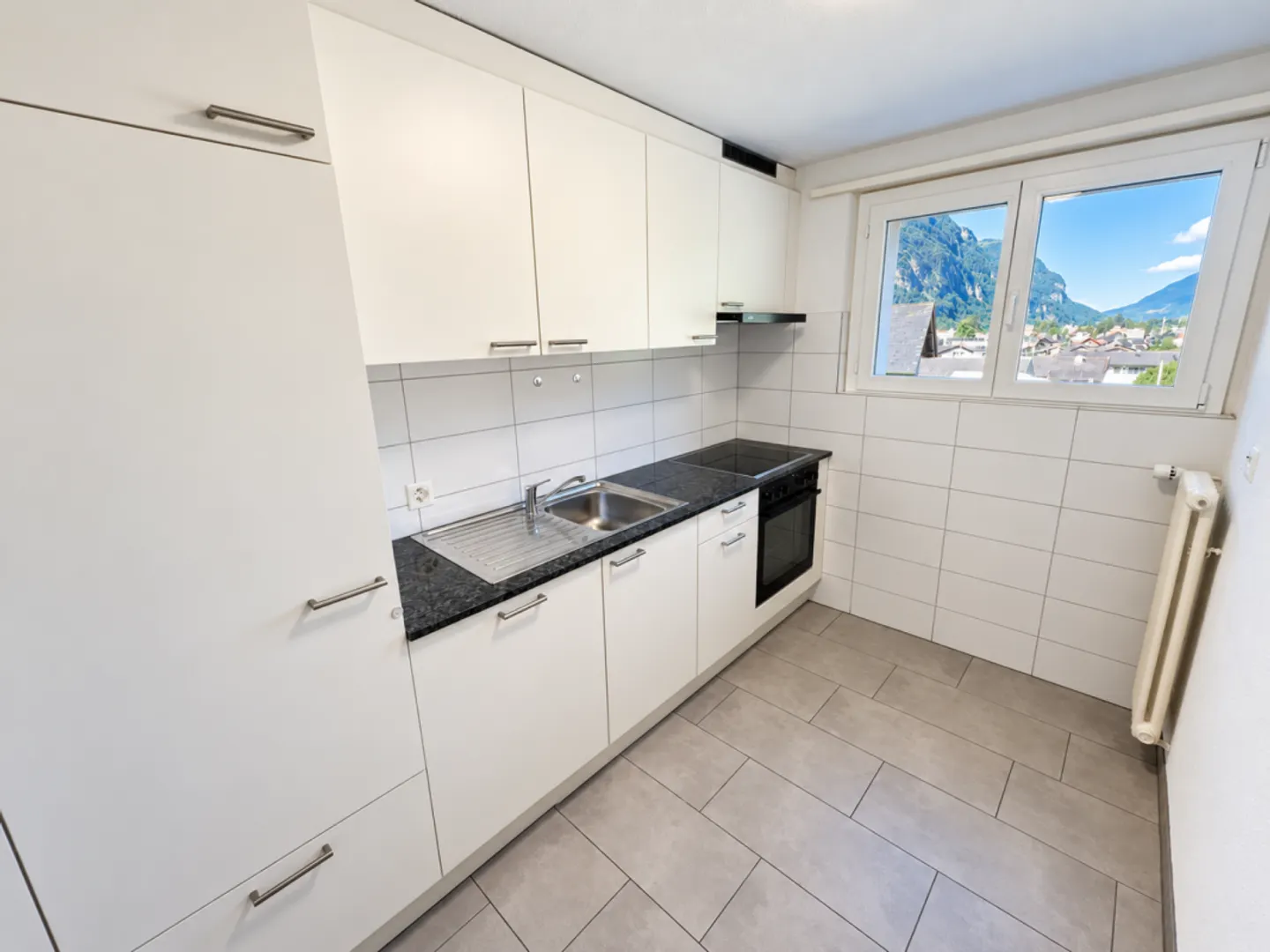Appartement 3 pièces à Netstal - Photo 2 sur 6