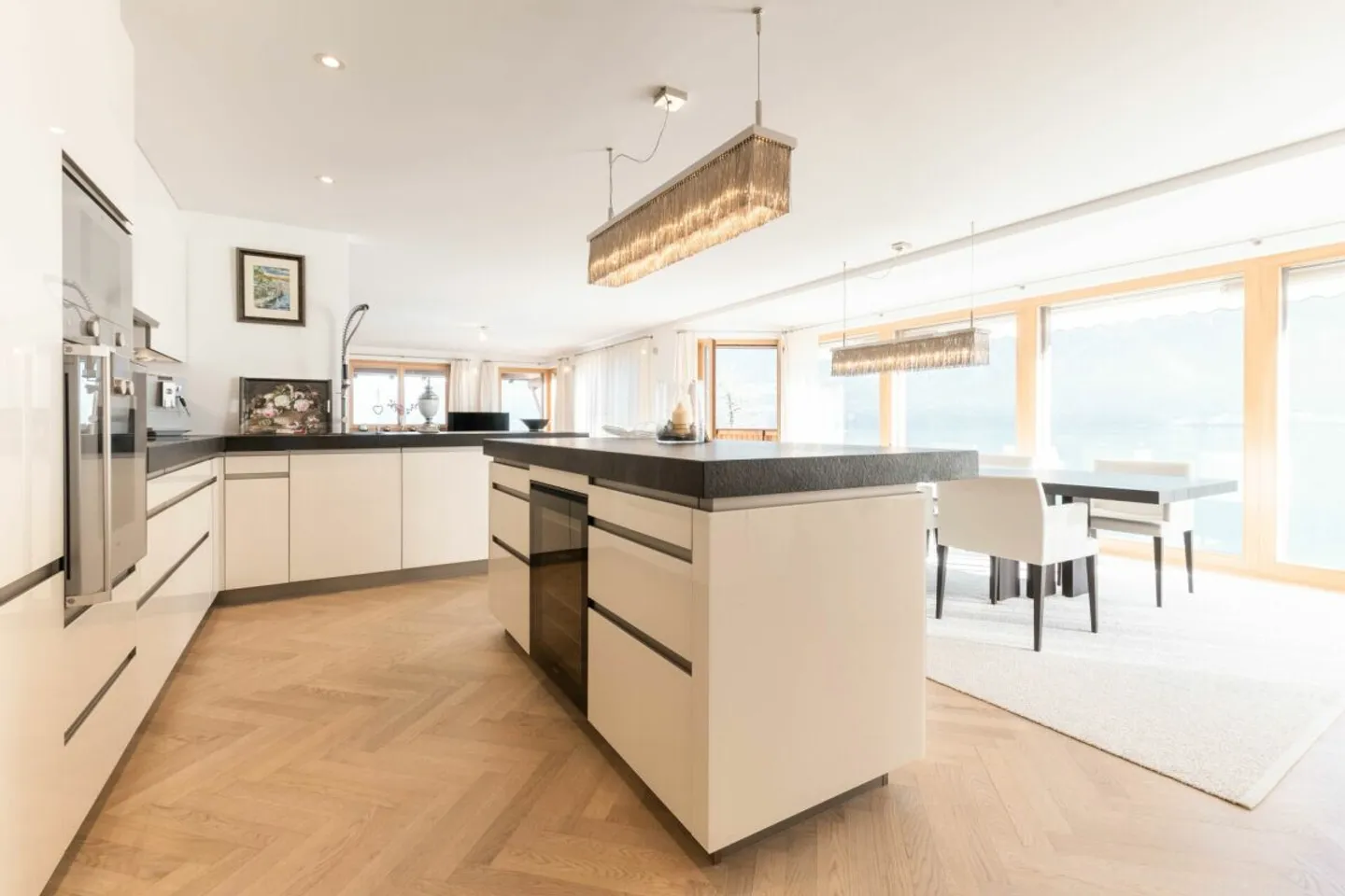 Beautiful 4.5-room apartment with boat space and lake view, Chalet Brienzersee - Photo 9 of 13