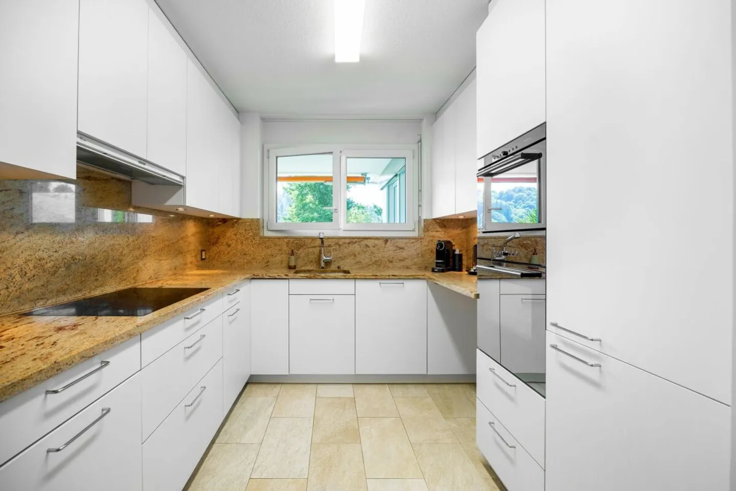 Exklusiver Wohntraum - Grosszügig an Toplage mit Wellnessanlage - Foto 3 di 12