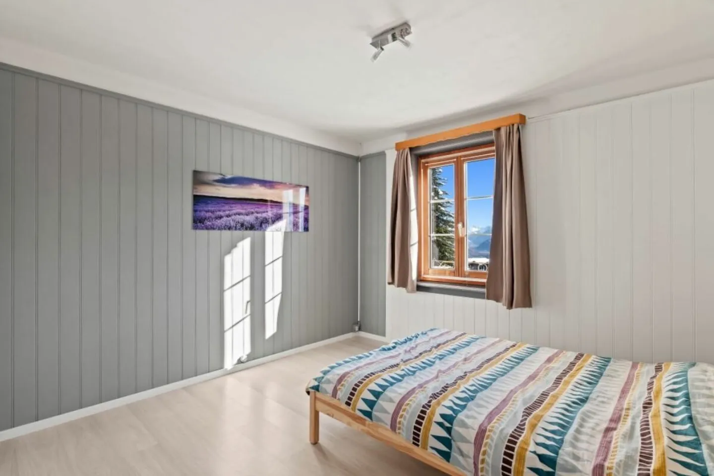 Two-family house in the Crans-Montana ski area - Photo 9 of 13