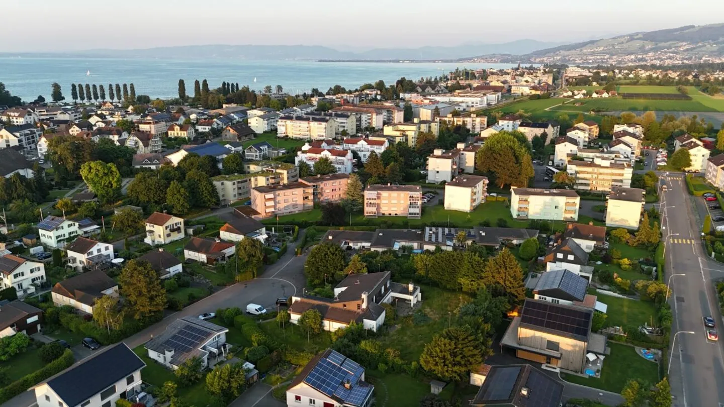 NUOVA COSTRUZIONE: La tua nuova casa: Casa bifamiliare moderna con 5.5 stanze in un quartiere tranquillo - Foto 10 di 11