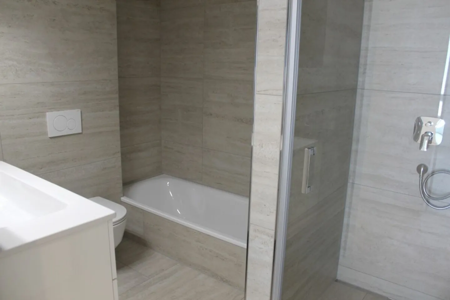 Vivere in modo da sogno in una nuova costruzione! - Foto 3 di 7