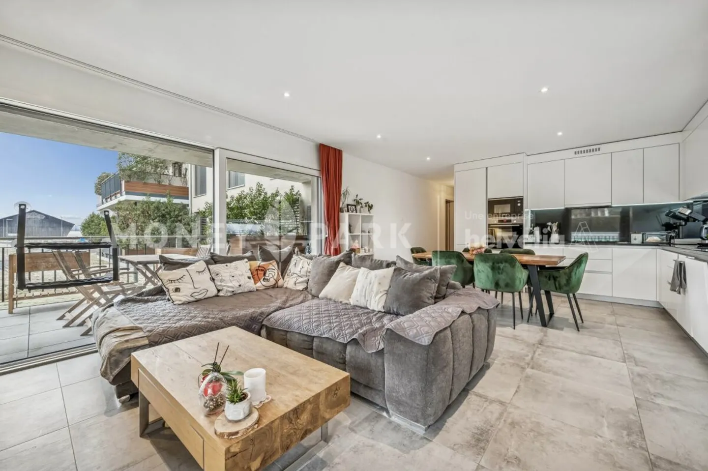 3.5 Room Apartment - Photo 1 of 13