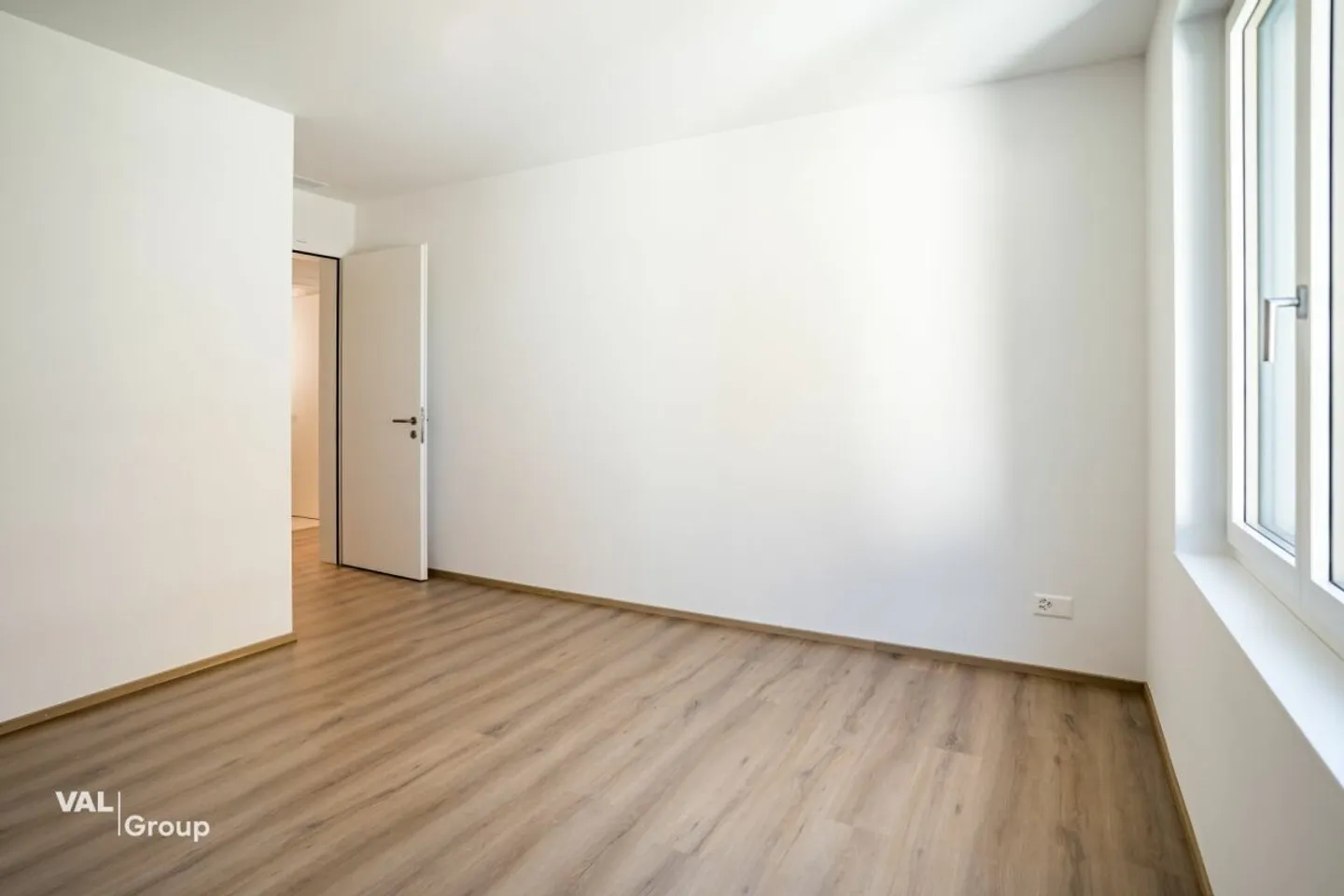 Living with a View: First Occupancy in the Sunny Village of Ausserberg - Photo 6 of 13