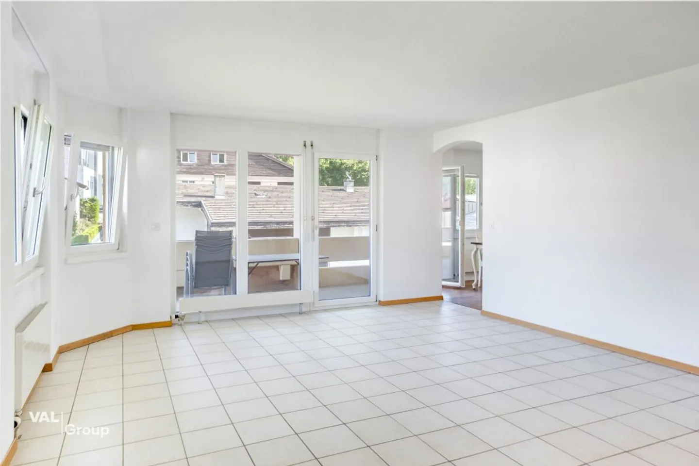 4.5 Room Apartment with Open Gallery in Glis - Photo 2 of 13