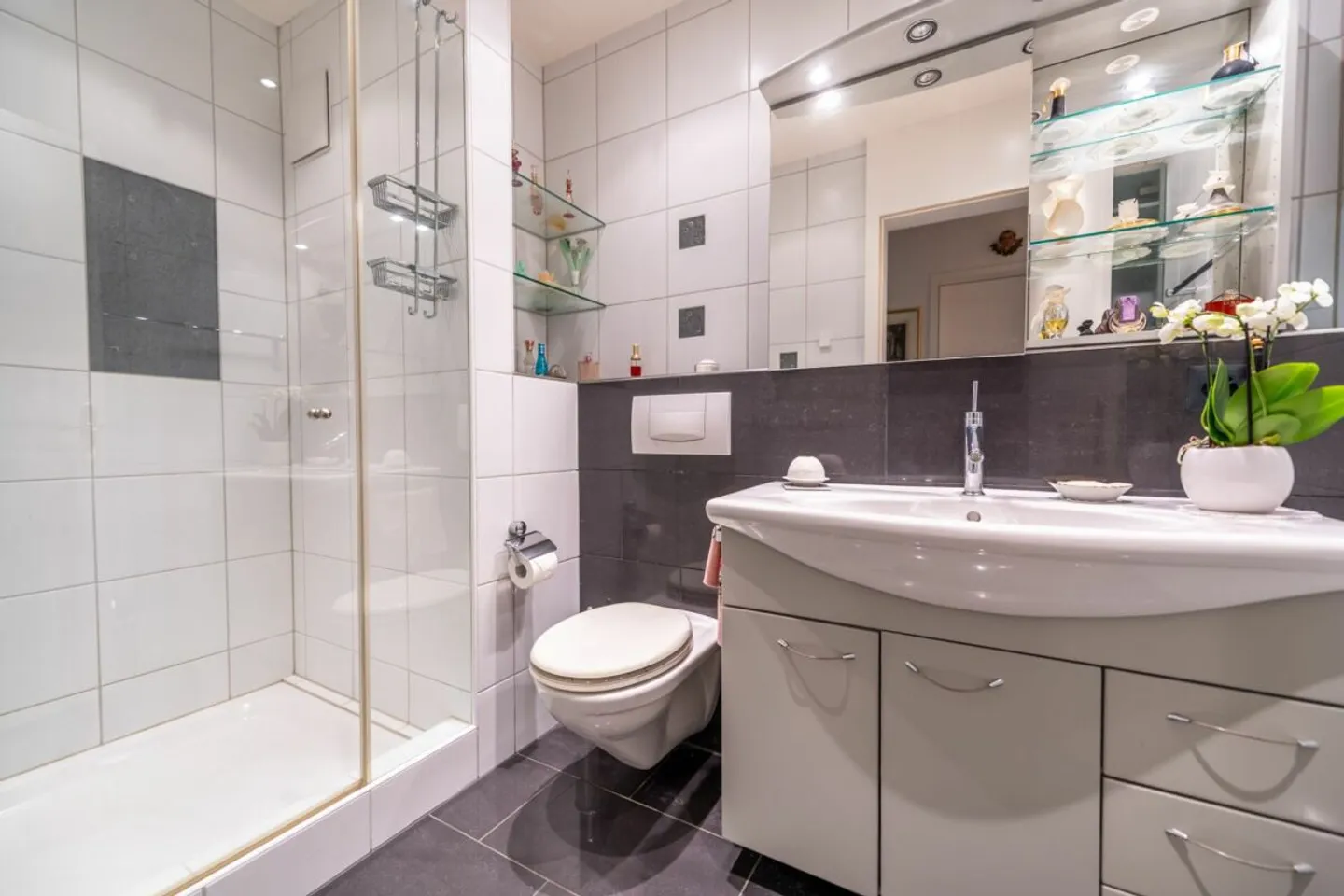 Appartamento di alta qualità 4.5 al piano terra nel cuore del quartiere Steingruben - Foto 11 di 13