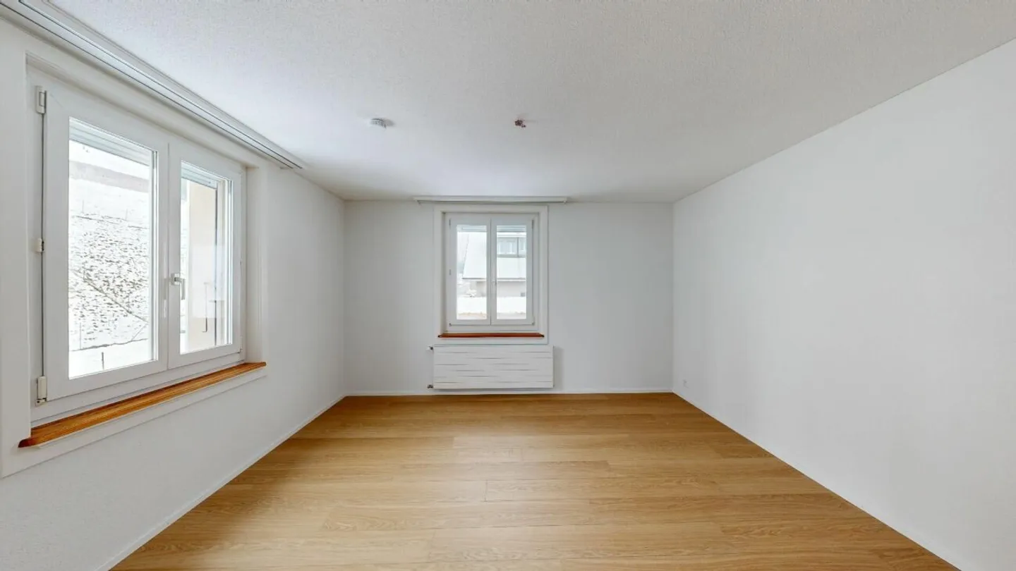 Appartamento ristrutturato di 3,5 locali disponibile dal 01.06.26! - Foto 6 di 7