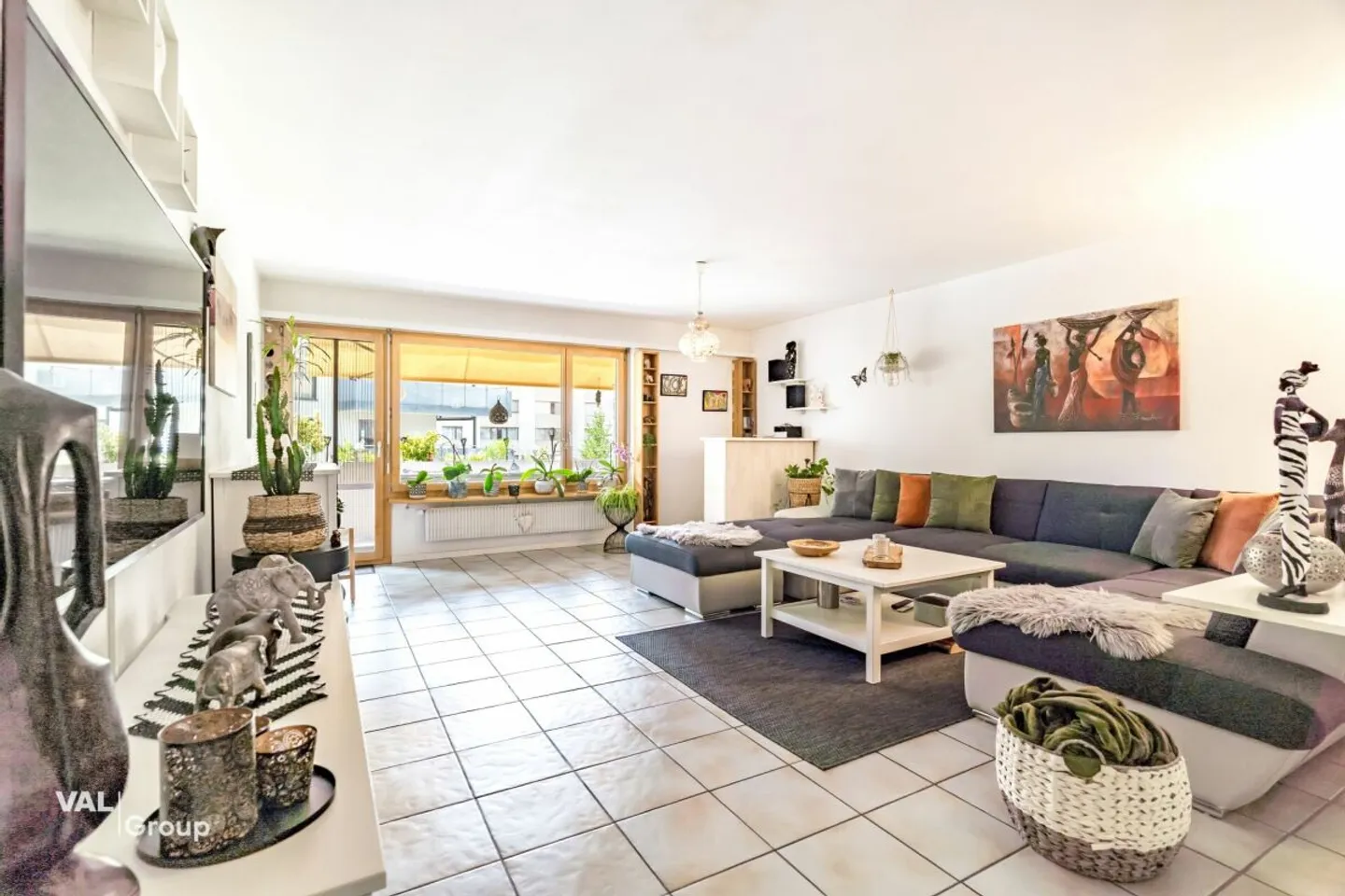 Modern 5.5-Room Living Experience in the Heart of Visp - Spacious, Central & Family-Friendly - Photo 5 of 13