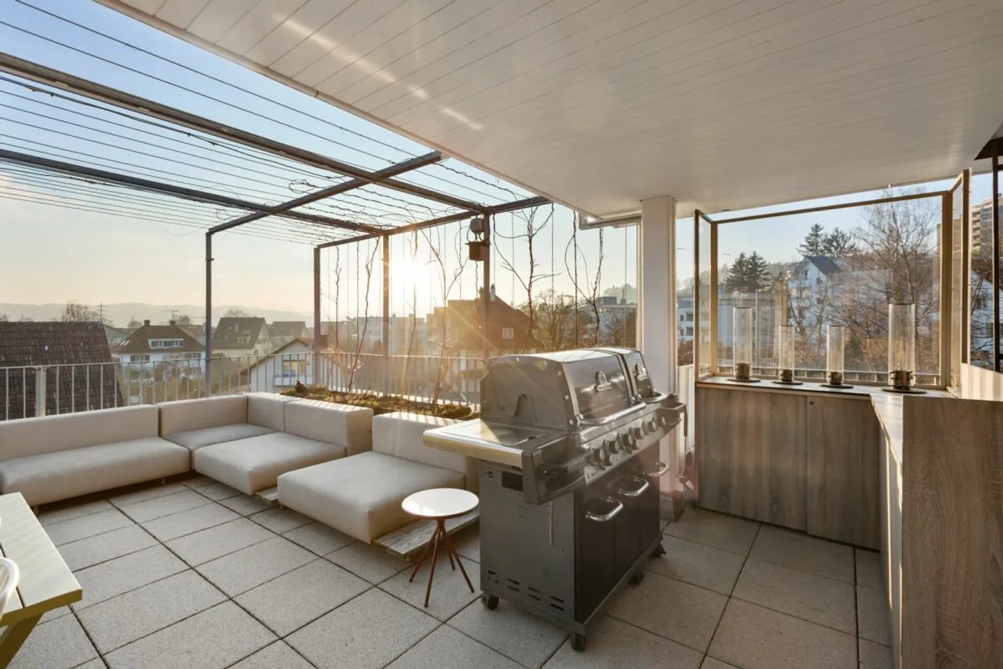 Modern Commercial Property in a Well-Frequented Location - Photo 8 of 12