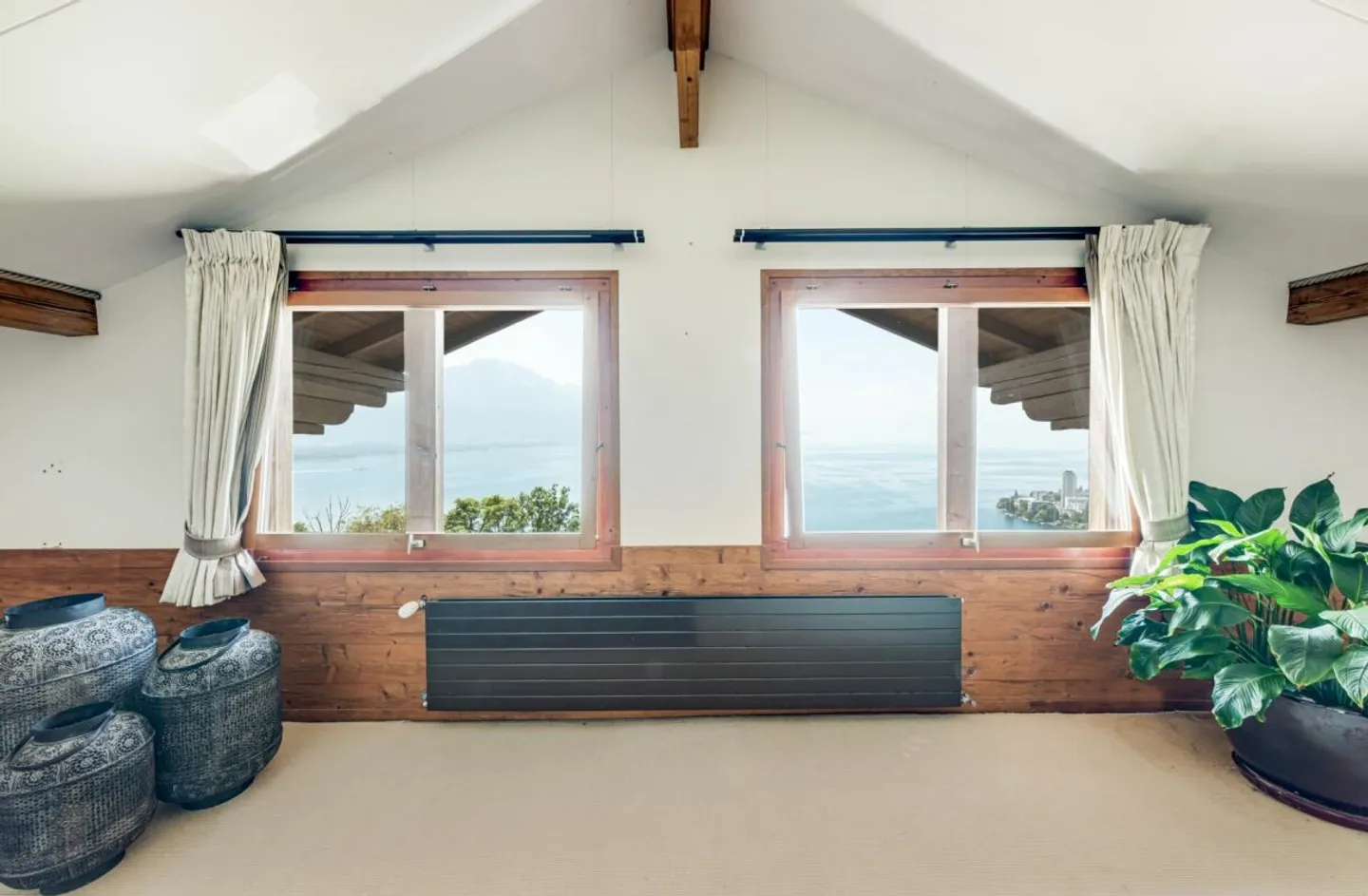 Chalet historique avec une vue imprenable sur le lac ! - Photo 11 of 13
