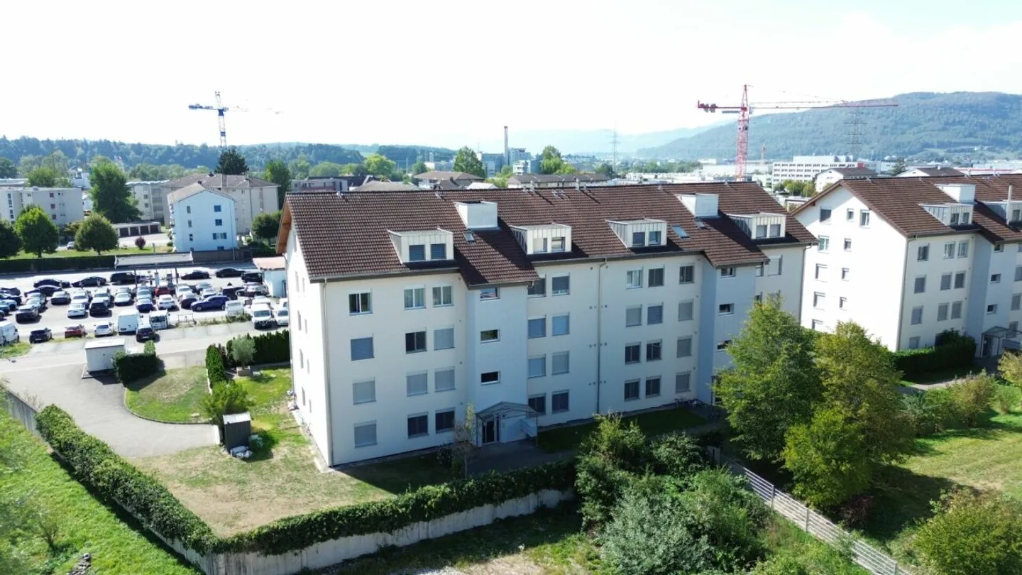 Spacious Maisonette with Balcony - Photo 10 of 10