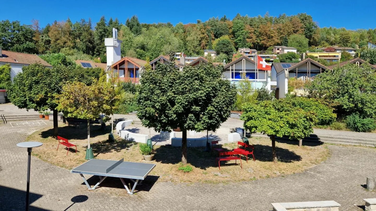 Charmantes Einfamilienhaus mit Garten - Foto 9 von 12