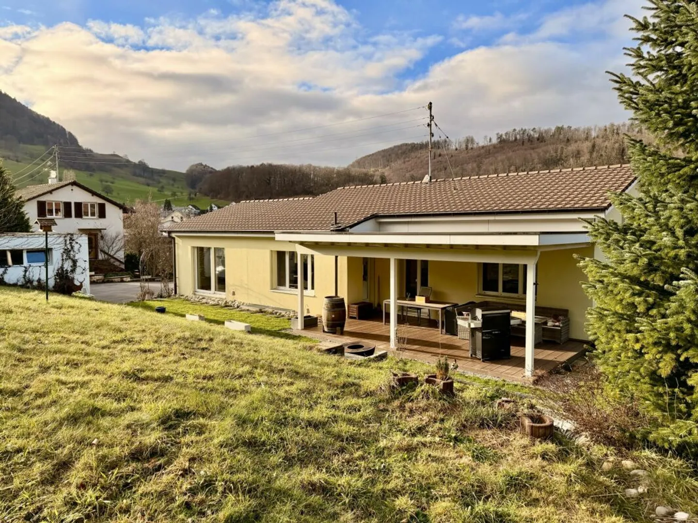 Incantevole Casa Familiare nella Natura - Foto 4 di 13