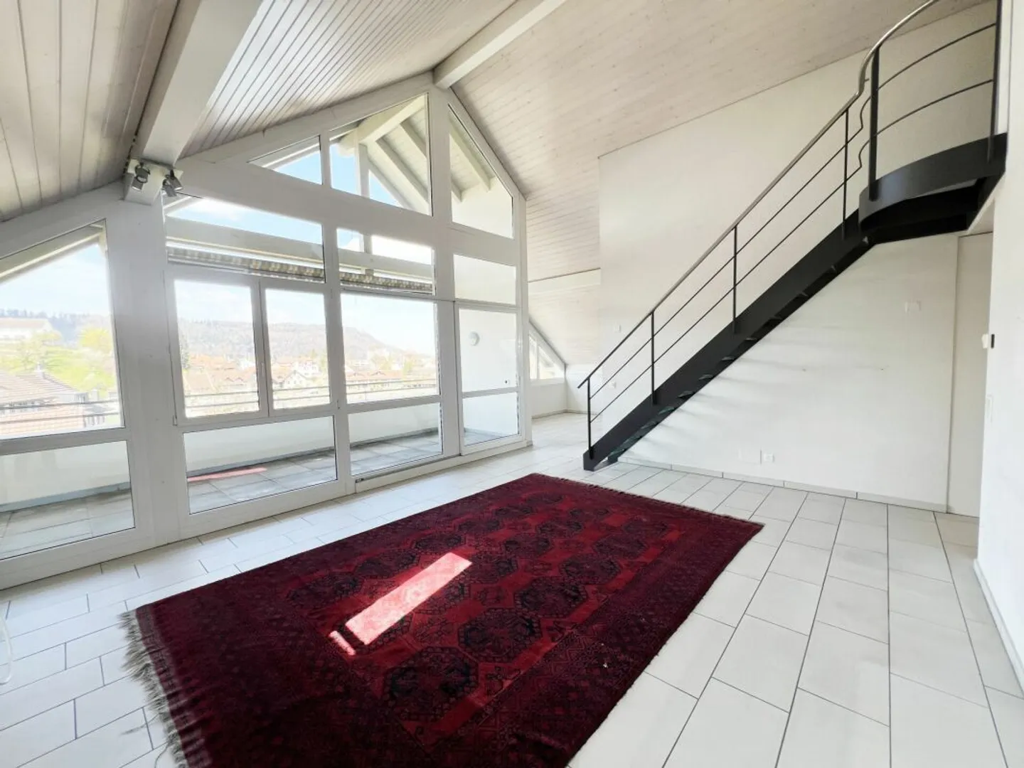 Family Apartment with Reuss View - Photo 5 of 11