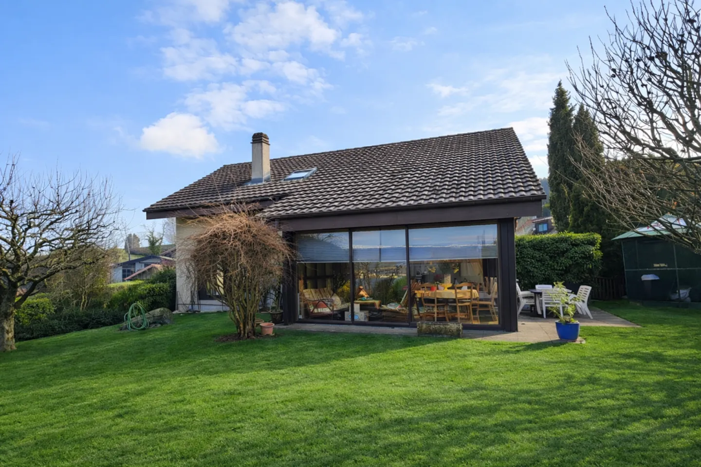 Villa indipendente di 6,5 stanze - Foto 3 di 13