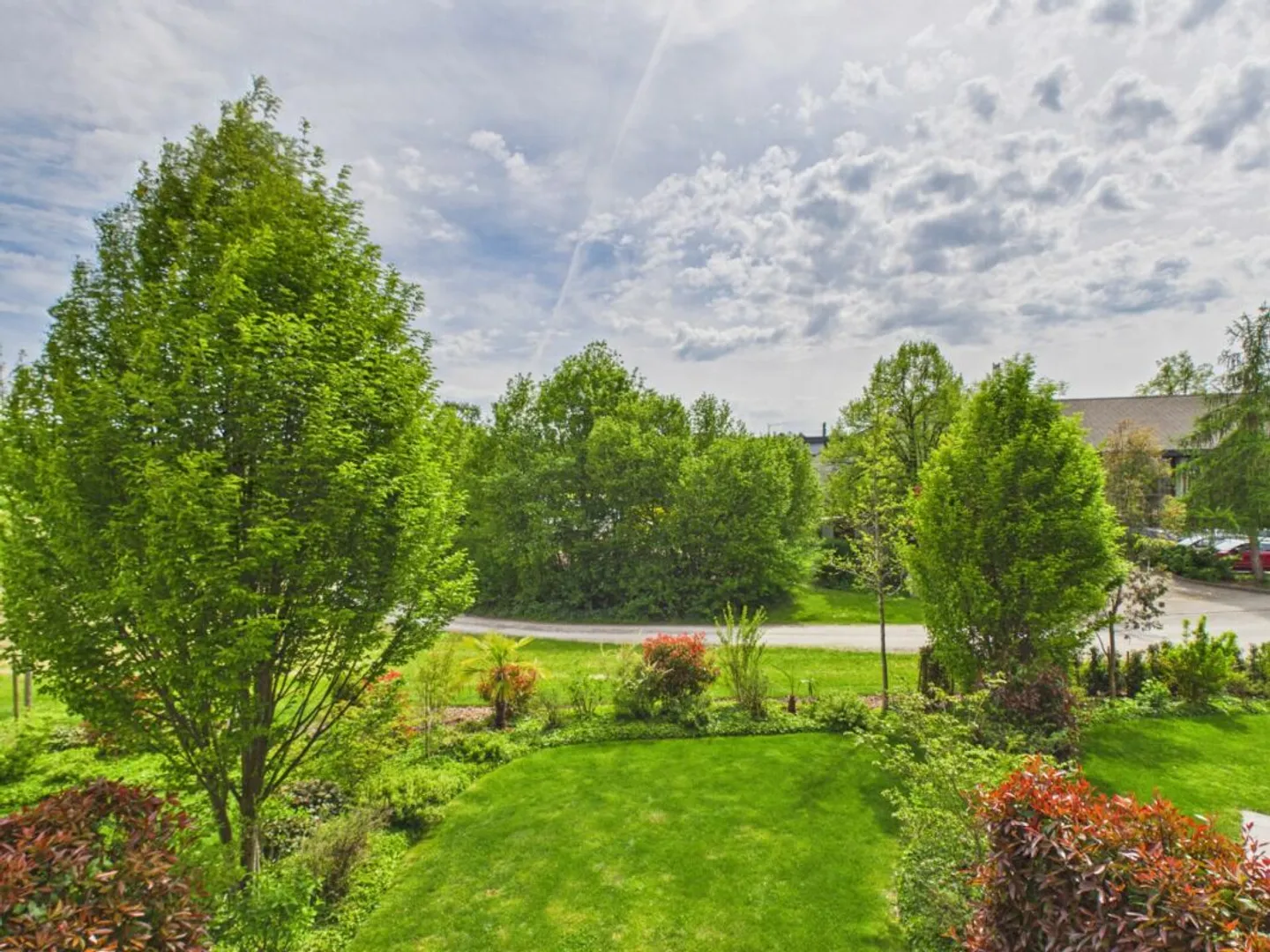 Appartement élégant de 2,5 pièces avec balcon et vue sur la verdure - Photo 13 sur 13