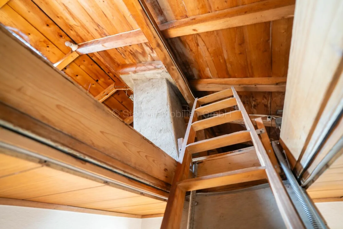 Maison mitoyenne de 4,5 pièces confortable à Guggenbühl - Photo 11 sur 13