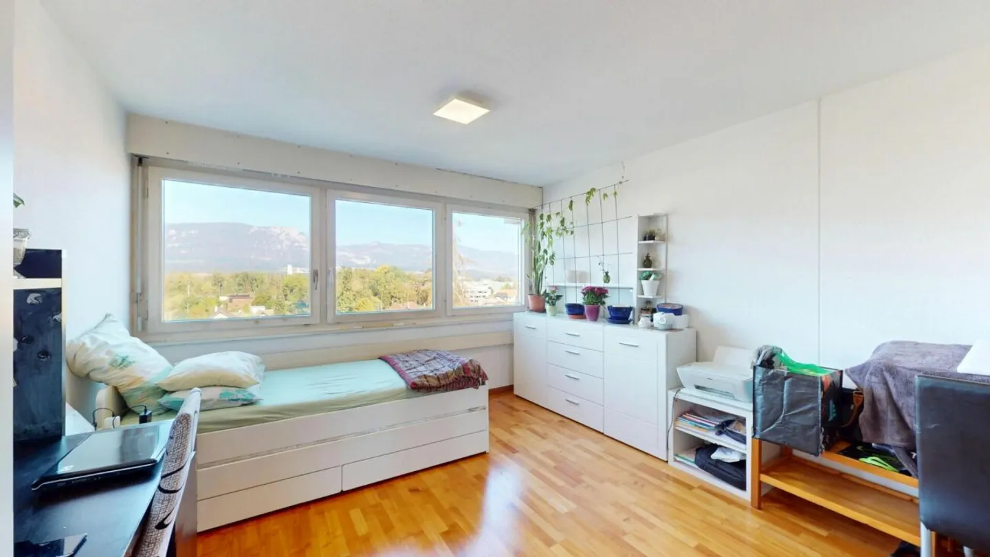 Investitionspaket: 3.5- & 2.5-Zimmerwohnung im 5. Obergeschoss - Photo 10 of 12
