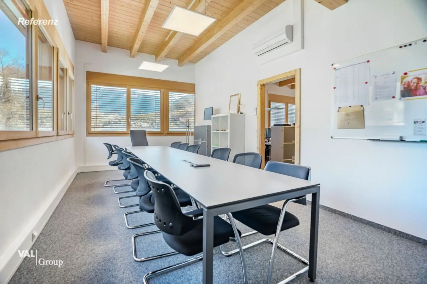 Moderna sala commerciale per utilizzo diversificato in posizione privilegiata in affitto - Foto 8 di 13