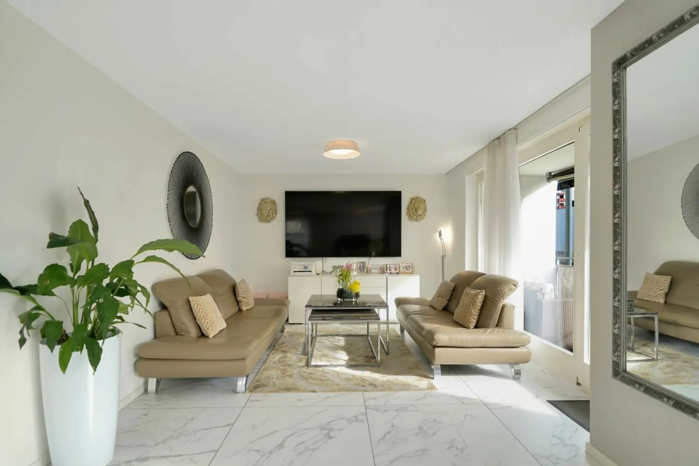Appartement de 4.5 pièces comme neuf dans un emplacement de choix à Flamatt - Photo 1 sur 13