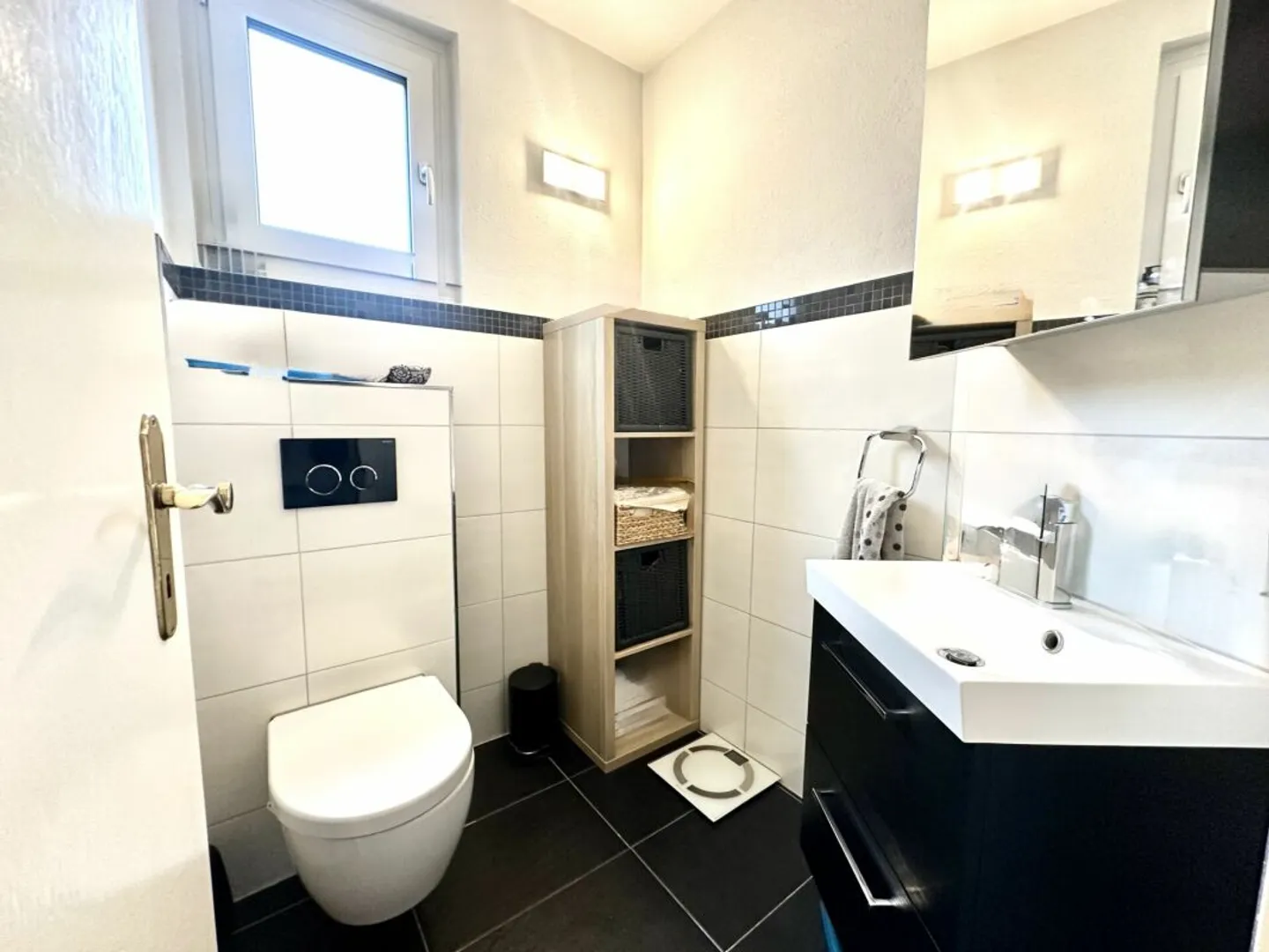 Freistehendes Einfamilienhaus in Wohlen AG - Foto 9 di 13