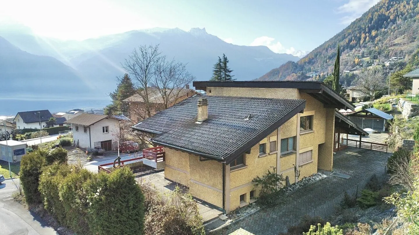 Grande casa con molto potenziale a Chamoson - Foto 4 di 13