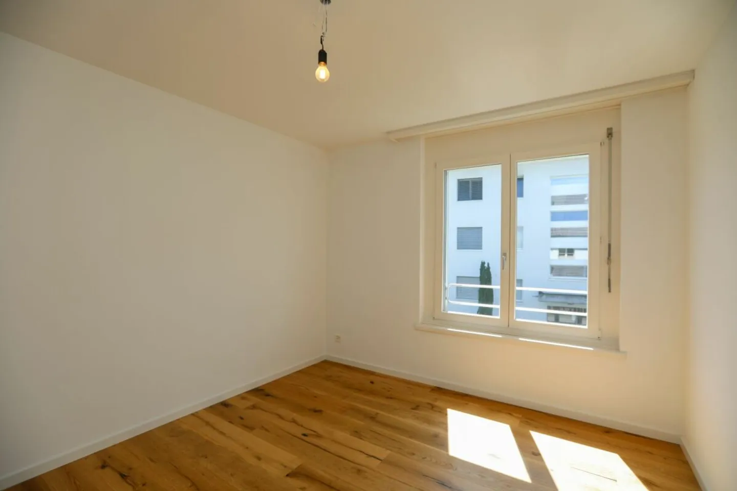 Condominio ristrutturato in un quartiere adatto alle famiglie - Foto 4 di 9