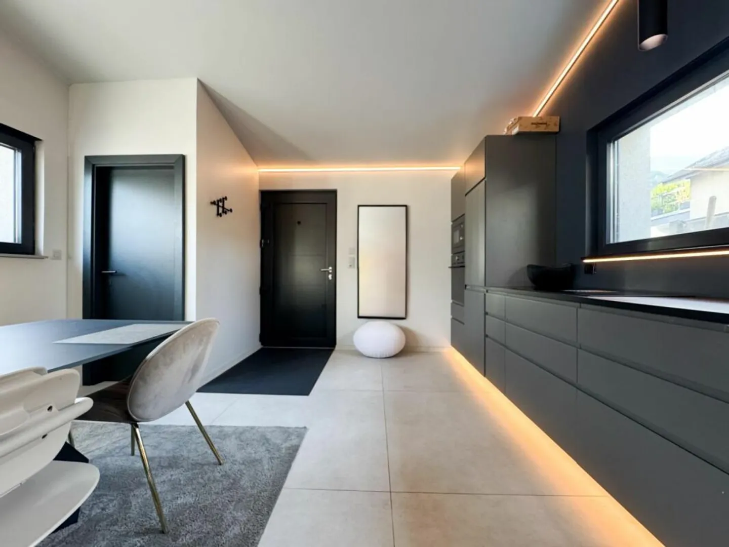 Villa adiacente con 4 stanze a St-Séverin - Foto 10 di 13