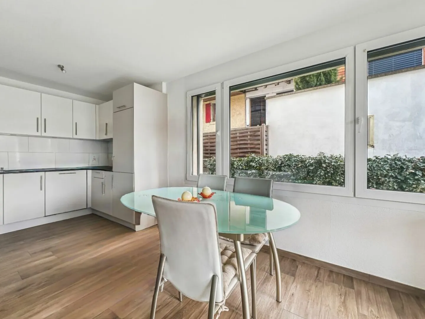 Appartamento moderno con terrazza - Foto 6 di 13