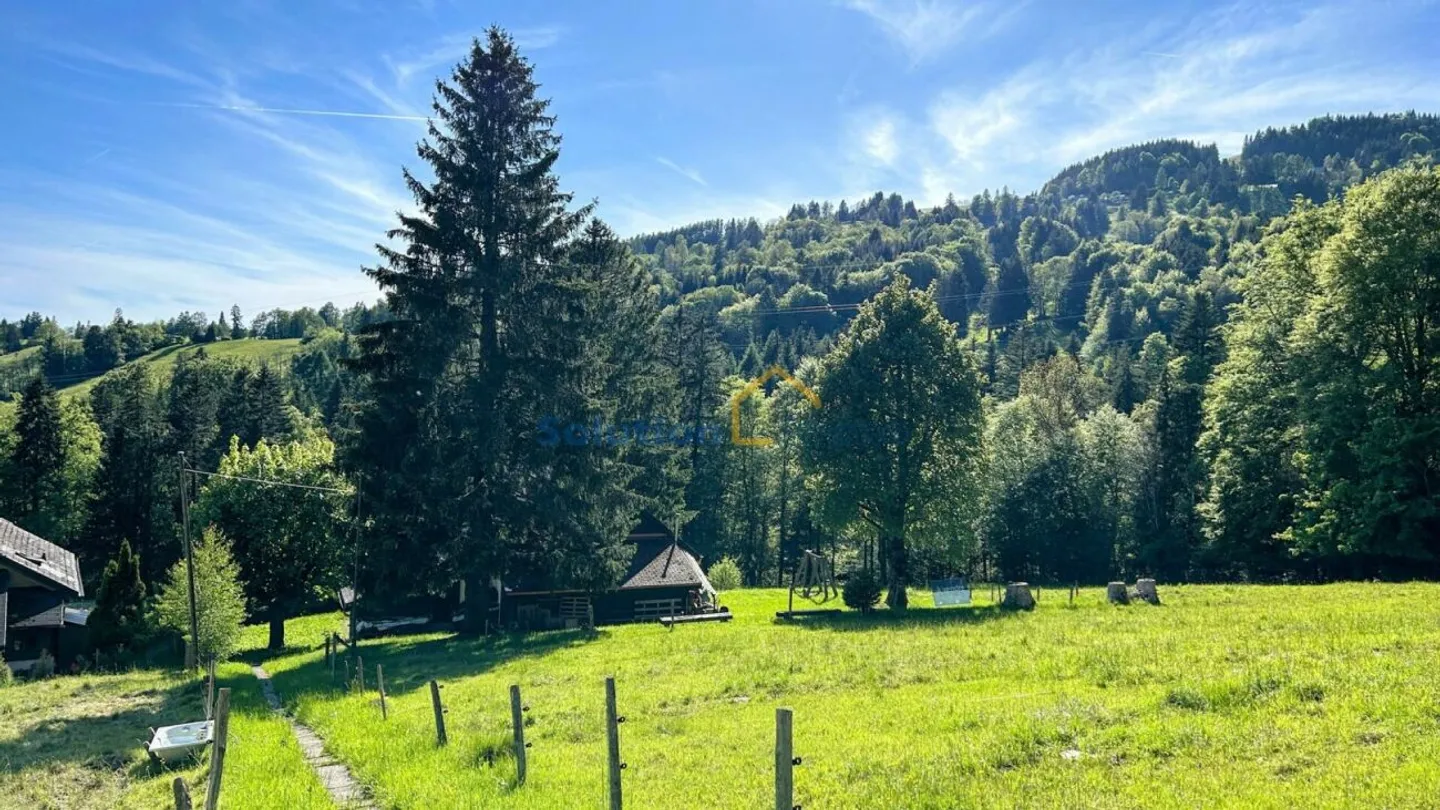 Chalet spacieux à rénover - Photo 8 sur 13
