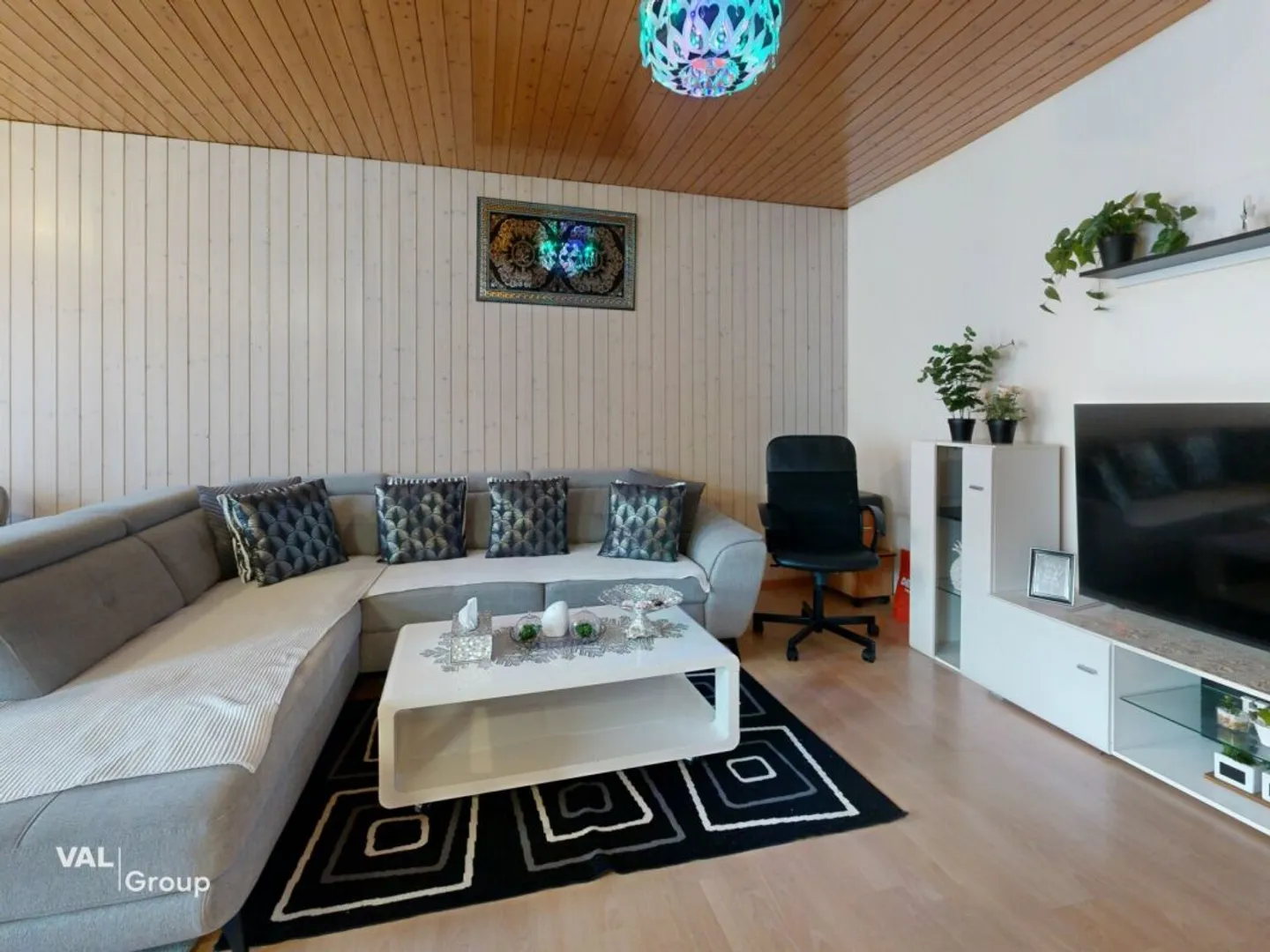Bestehendes Mehrfamilienhaus mit Potenzial - zentral in Visp - Photo 5 of 13