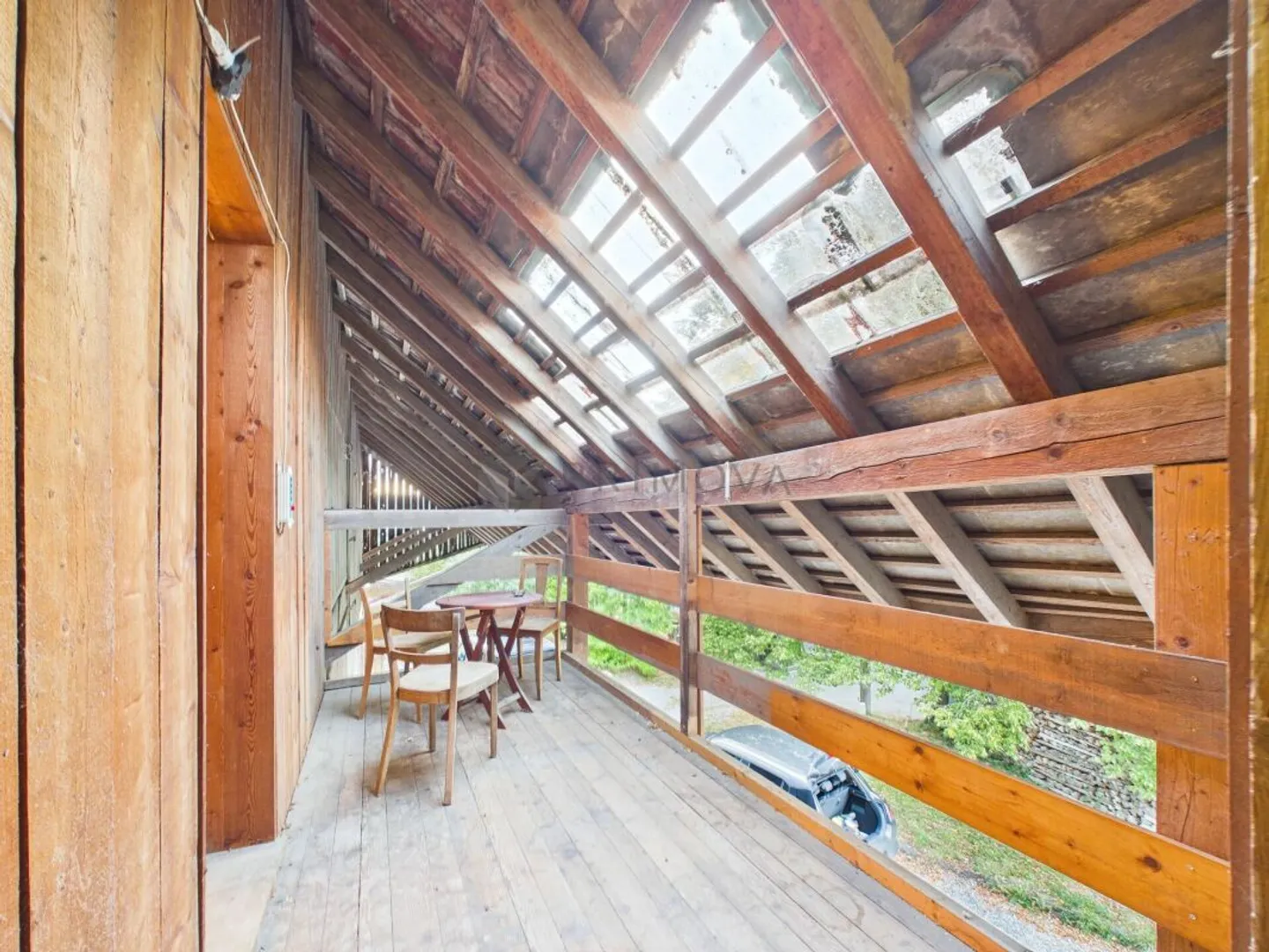 Historical half-timbered house on 1,706 m² plot with development potential - Photo 10 of 10