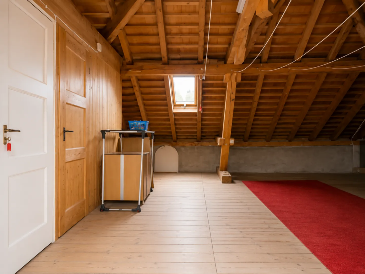 Mehrfamilienhaus mit Gewerbeeinheit, Landanteil und Entwicklungspotenzial in Riedt bei Erlen - Photo 6 sur 12