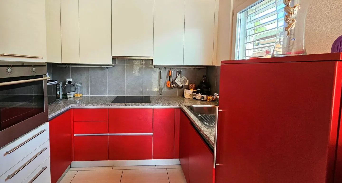 PENTHOUSE 2.5 ROOMS IN CASTIONE - Photo 2 of 11