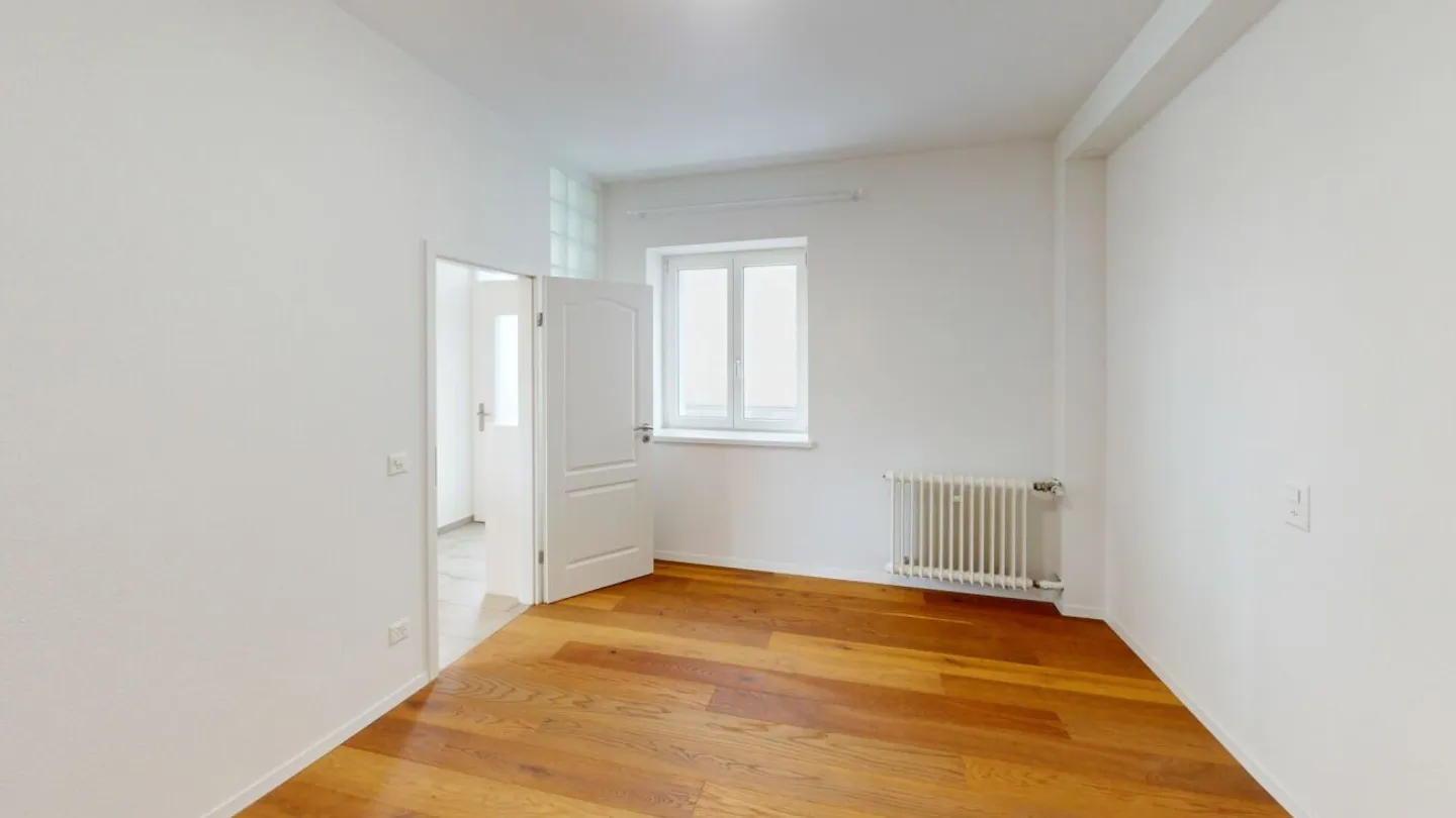 Modernes 2.5-Zimmer-Apartment - Foto 2 von 5
