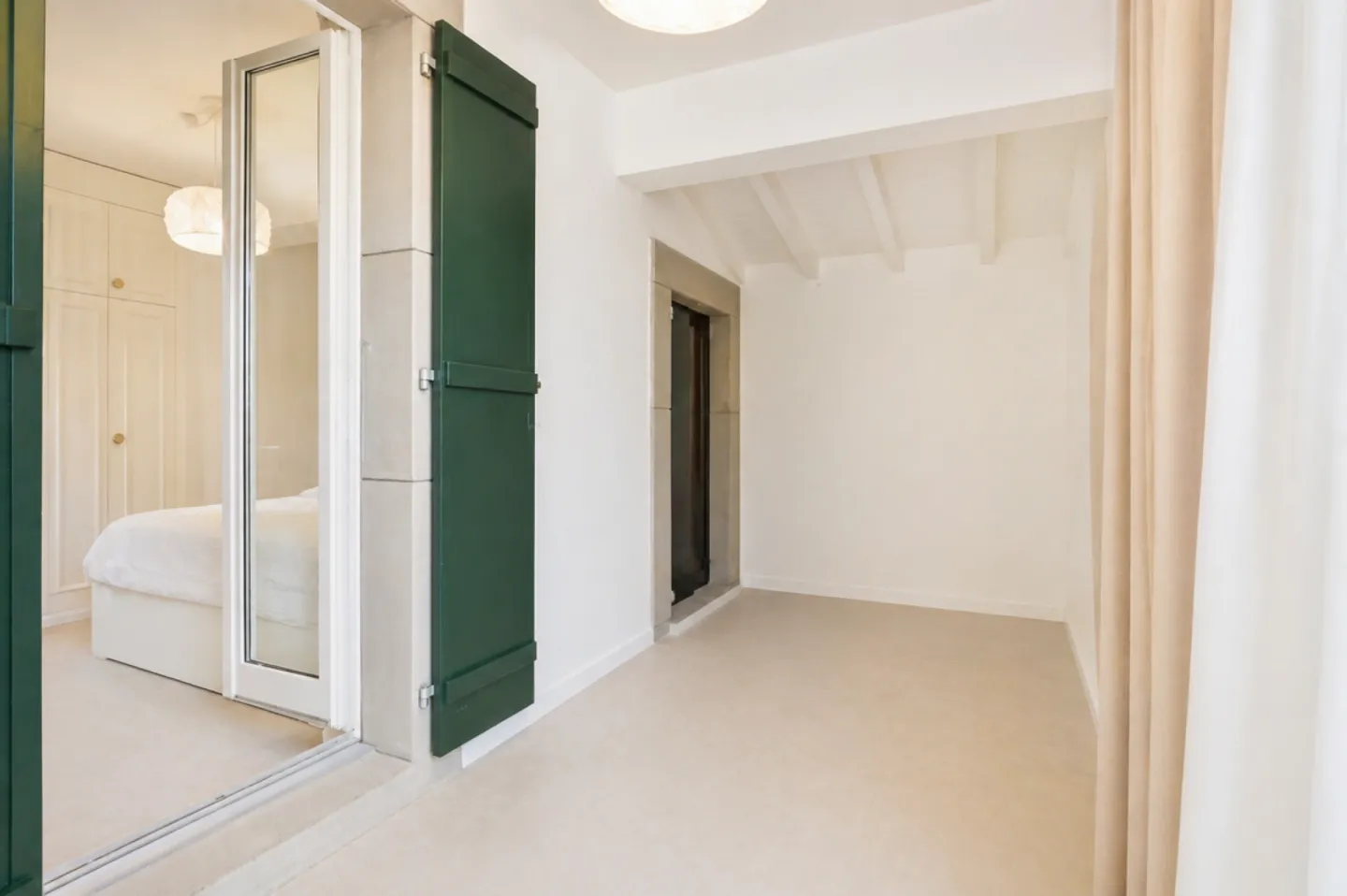 Bright family apartment with veranda - Hameau de Villette - Photo 7 of 10