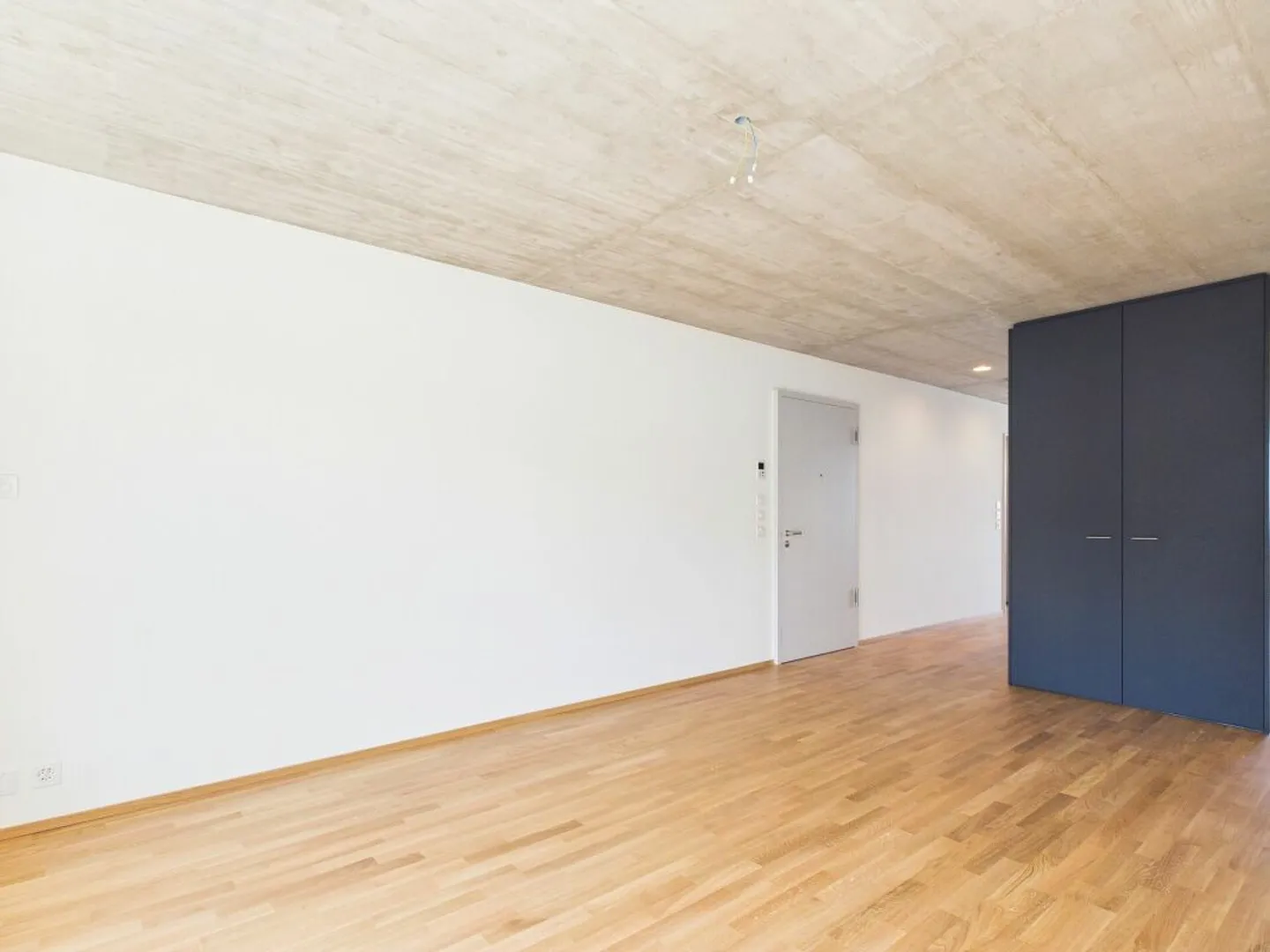 Modernes Apartment in Basel - Foto 2 von 13