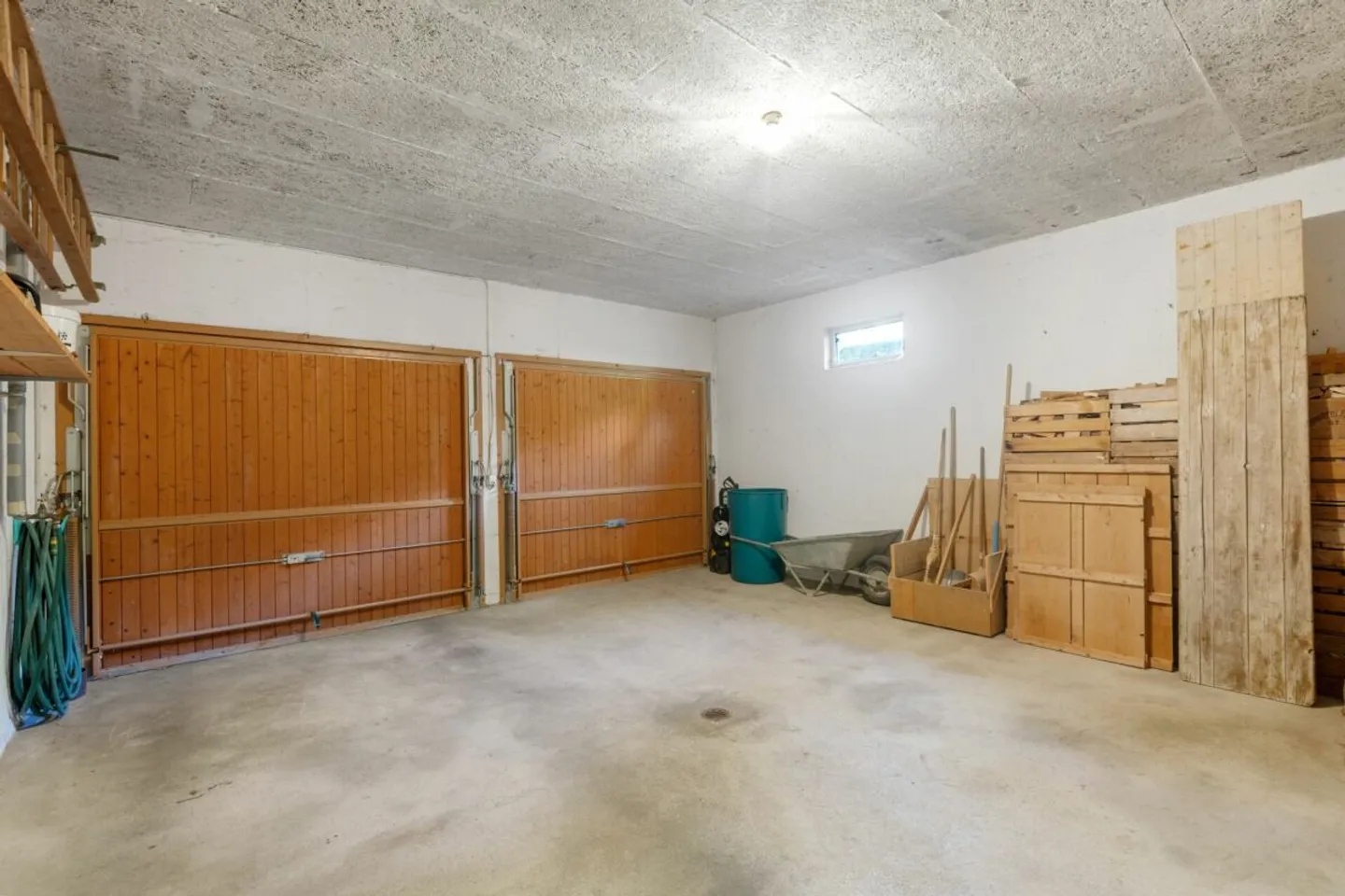 Grosszügiges 6½-Zimmer-Einfamilienhaus mit Doppelgarage - Photo 4 of 13