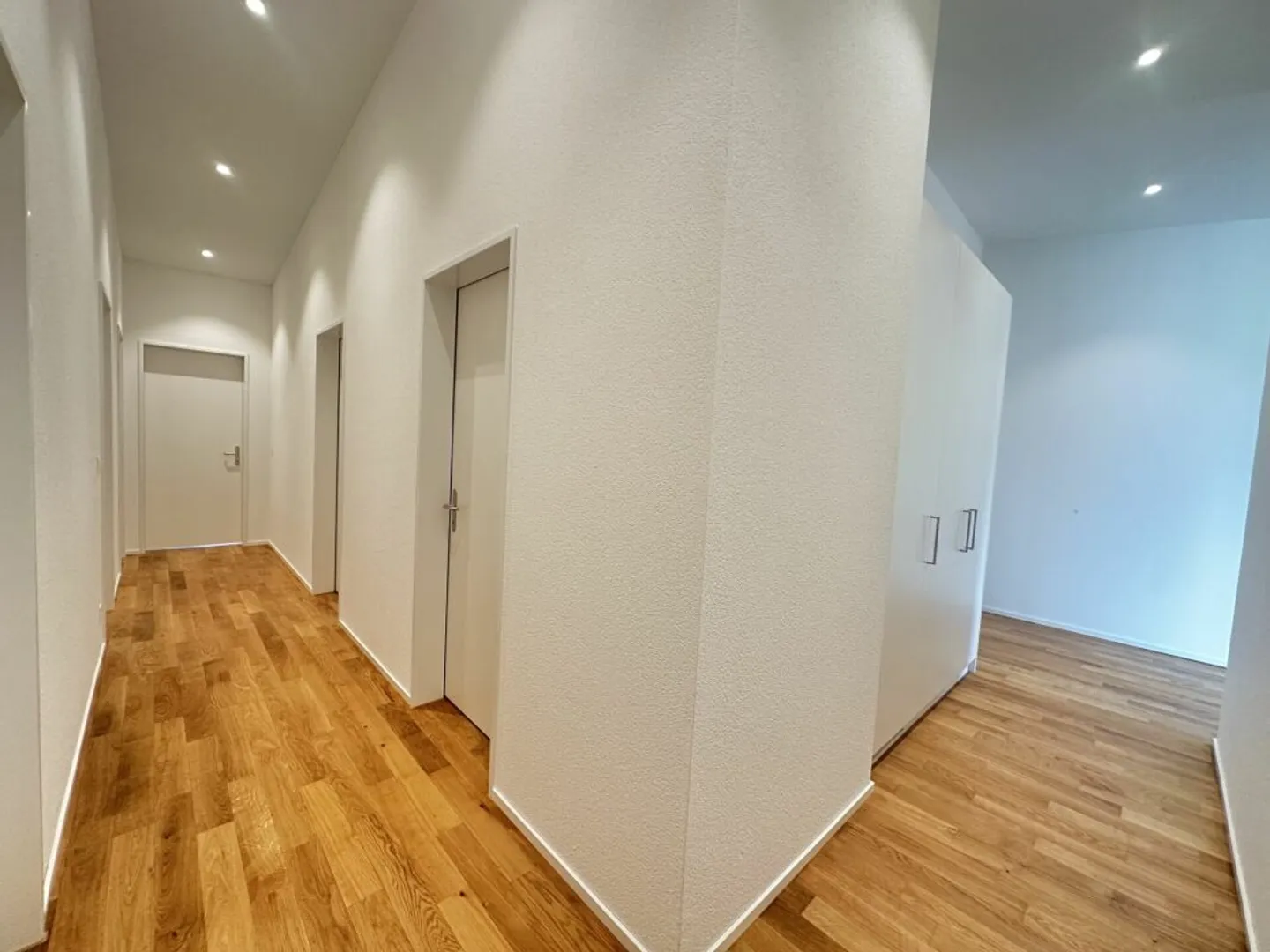 Hochwertige Dachwohnung mit Weitblick und Ruhe - Foto 5 di 12