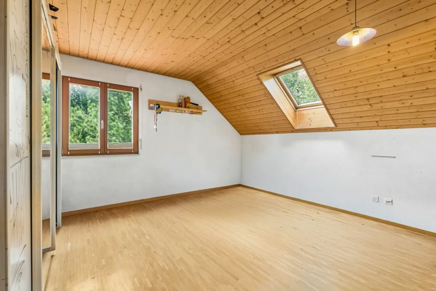 Maison spacieuse avec vue sur la vallée du Rhin - Photo 8 sur 10