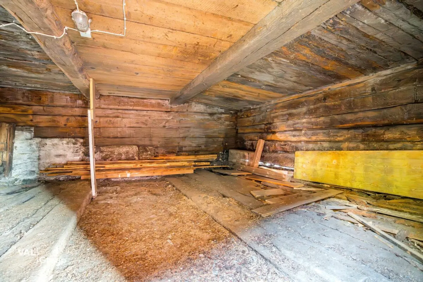 Stall mit Bauland in Eischoll - Walliser Charme mit Perspektive - Photo 12 of 13