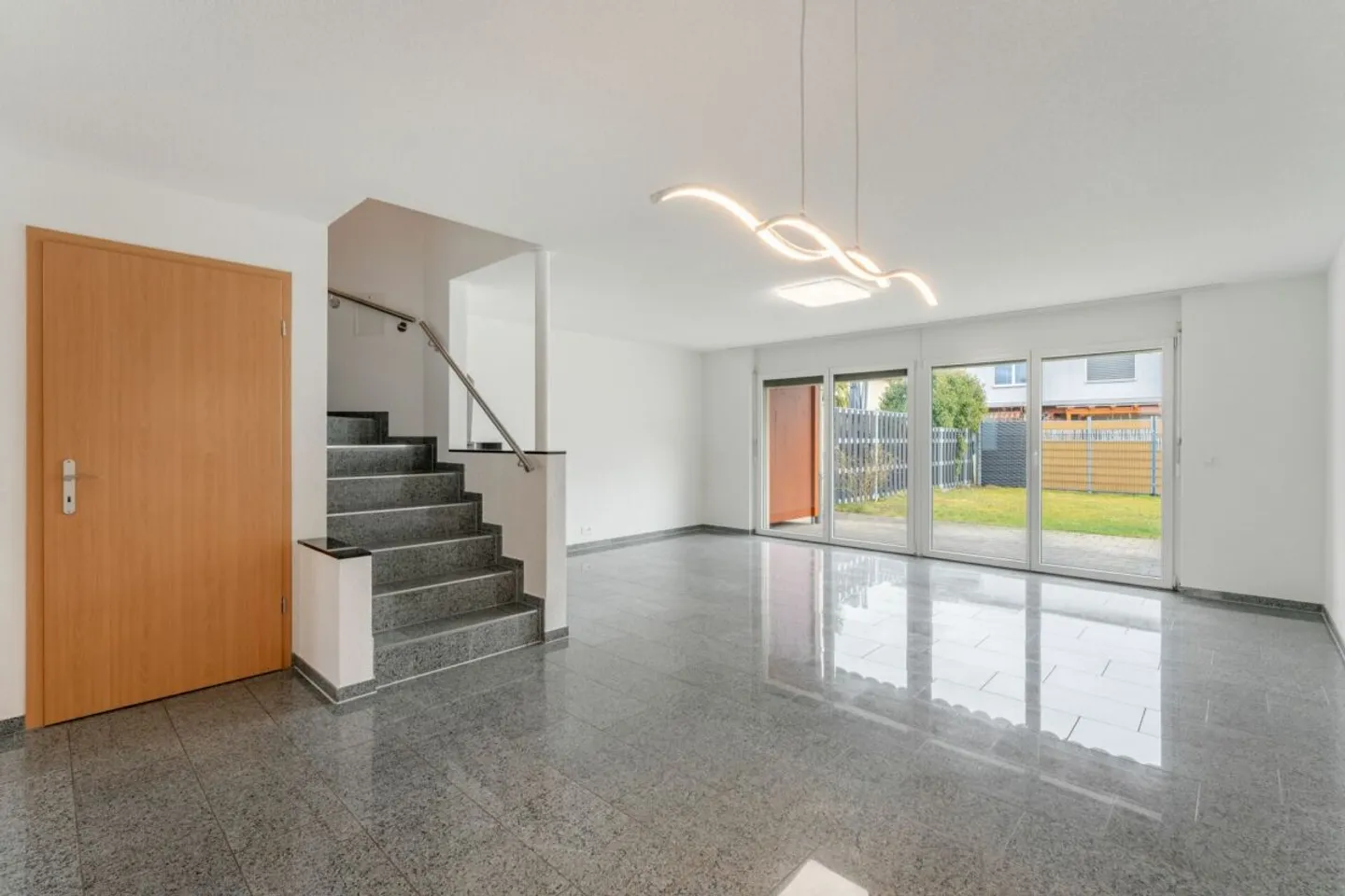 Itingen BL - 15 minuti da Basilea. Pace per la tua famiglia. - Foto 3 di 5