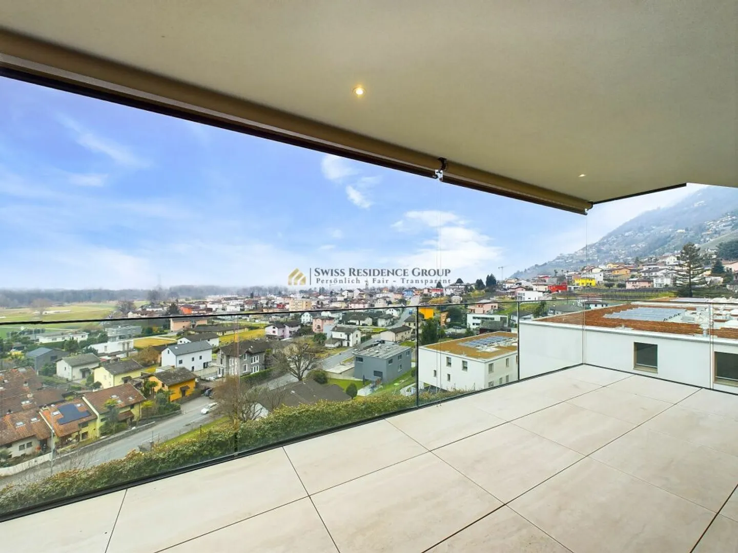 Elegant Apartment with Mountain View - Photo 1 of 13