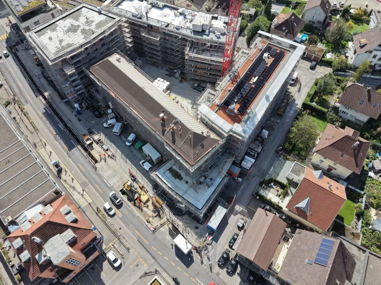 Spazio commerciale moderno con un fascino storico - Foto 1 di 8