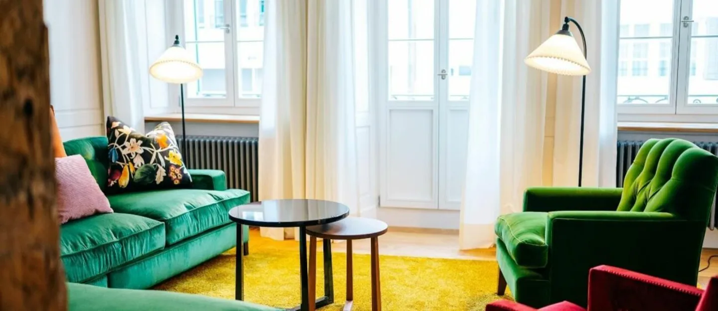 Fully serviced luxury apartments in historic building in the city centre - Photo 5 of 13